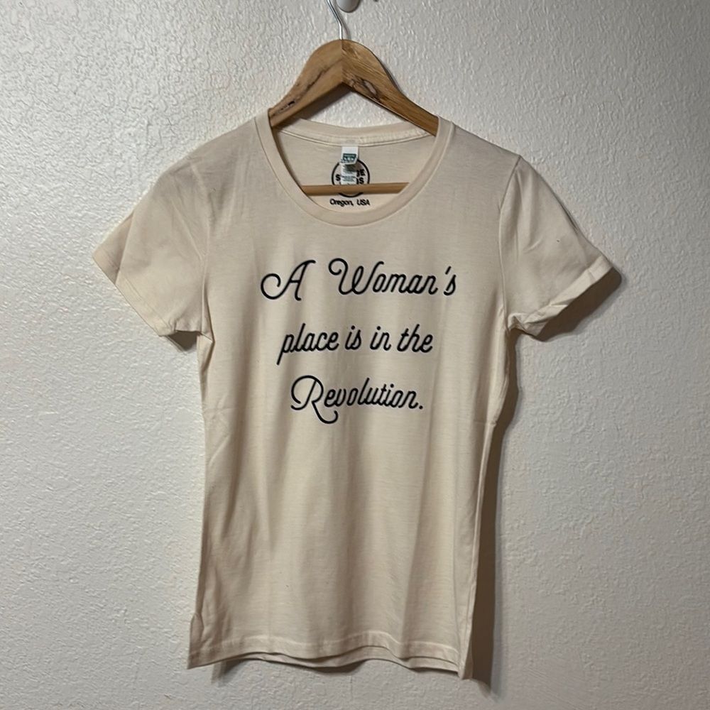 Short Sleeve Statement Tee Small